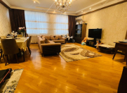 Satılır 3 otaqlı 130 m2 yeni tikili Yeni Yasamal