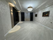 Satılır 4 otaqlı 150 m2 yeni tikili Memar Əcəmi m.
