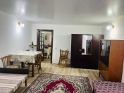 Satılır 1 otaqlı 35 m2 həyət evi 6-cı parallel