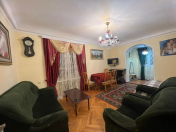 İcarəyə verilir 1 otaqlı 50 m2 köhnə tikili Çin səfirliyi