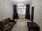 Satılır 2 otaqlı 55 m2 köhnə tikili 2 mkr