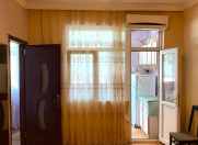 Satılır 3 otaqlı 55 m2 köhnə tikili Memar Əcəmi m.