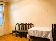 Satılır 3 otaqlı 65 m2 köhnə tikili 5 mkr