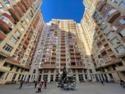 Satılır 3 otaqlı 141 m2 yeni tikili Neftçilər m.