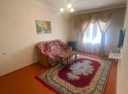 Satılır 3 otaqlı 90 m2 köhnə tikili Nəriman Nərimanov m.