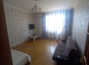 Satılır 1 otaqlı 50 m2 yeni tikili Qara Qarayev m.