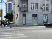 İcarəyə verilir 2 otaqlı 200 m2 obyekt Qara şəhər