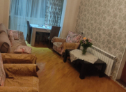 Satılır 2 otaqlı 70 m2 köhnə tikili Nəriman Nərimanov m.