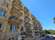 Satılır 3 otaqlı 91 m2 köhnə tikili İçəri Şəhər m.