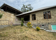 İcarəyə verilir 3 otaqlı 90 m2 həyət evi Göygöl