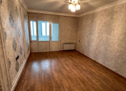 Satılır 2 otaqlı 65 m2 köhnə tikili Gənclik m.