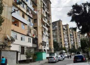 Satılır 3 otaqlı 80 m2 köhnə tikili Əhmədli