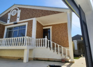 Satılır 4 otaqlı 165 m2 bağ evi Buzovna