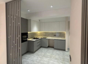 Satılır 2 otaqlı 85 m2 yeni tikili Həzi Aslanov