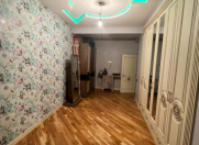 Satılır 4 otaqlı 144 m2 yeni tikili 8 km