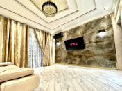 Satılır 3 otaqlı 102 m2 yeni tikili 28 May m.