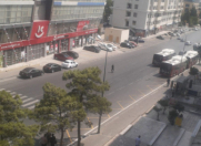 Satılır 4 otaqlı 105 m2 köhnə tikili Azadlıq prospekti m.