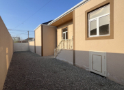 Satılır 3 otaqlı 90 m2 həyət evi Binə