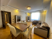 Satılır 2 otaqlı 85 m2 yeni tikili 20 yanvar m.