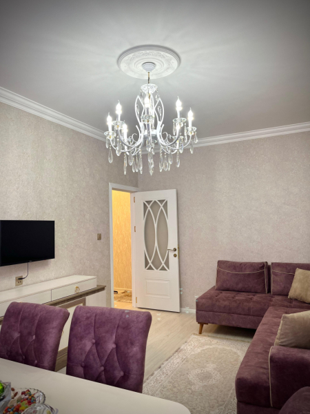 Satılır 2 otaqlı 51 m2 köhnə tikili Qaraçuxur