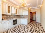 Satılır 3 otaqlı 137 m2 yeni tikili Neftçilər m.