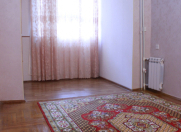 Satılır 4 otaqlı 100 m2 köhnə tikili Gənclik m.