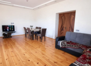 Satılır 5 otaqlı 290 m2 həyət evi Badamdar