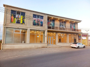 İcarəyə verilir 3 otaqlı 410 m2 obyekt Saray