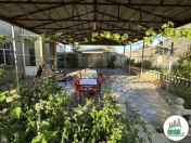 Satılır 6 otaqlı 240 m2 həyət evi Binə