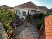 Satılır 3 otaqlı 90 m2 həyət evi Buzovna