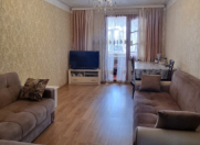 Satılır 3 otaqlı 60 m2 köhnə tikili Neftçilər m.