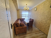 Satılır 2 otaqlı 70 m2 köhnə tikili Gənclik m.