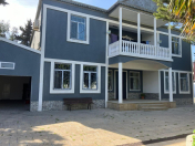 Satılır 7 otaqlı 290 m2 villa Buzovna