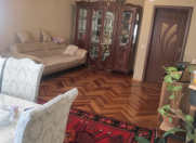 Satılır 4 otaqlı 100 m2 köhnə tikili Gənclik m.