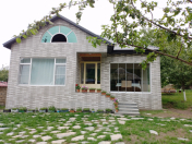İcarəyə verilir 4 otaqlı 120 m2 həyət evi Qəbələ
