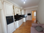 Satılır 4 otaqlı 142 m2 yeni tikili 4 mkr