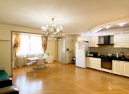 Satılır 3 otaqlı 90 m2 köhnə tikili Gənclik m.