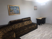 Satılır 3 otaqlı 60 m2 köhnə tikili Gənclik m.