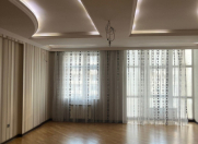 Satılır 4 otaqlı 202 m2 yeni tikili Nizami m.