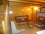 İcarəyə verilir 2 otaqlı 40 m2 köhnə tikili 28 May m.