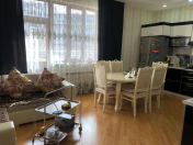 Satılır 4 otaqlı 210 m2 yeni tikili 20 yanvar m.