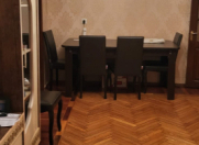 Satılır 2 otaqlı 55 m2 köhnə tikili Nəriman Nərimanov m.