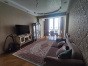 Satılır 3 otaqlı 100 m2 yeni tikili 28 May m.