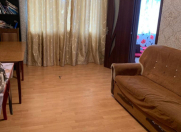Satılır 3 otaqlı 76 m2 köhnə tikili Elit ticarət mərkəzi