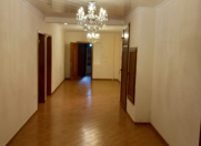 Satılır 4 otaqlı 120 m2 köhnə tikili Gənclik m.