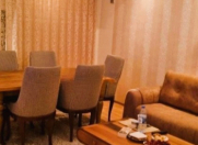 Satılır 2 otaqlı 70 m2 köhnə tikili Elmlər Akademiyası m.