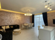 Satılır 3 otaqlı 130 m2 yeni tikili 8 Noyabr m.