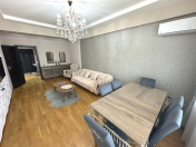 İcarəyə verilir 2 otaqlı 75 m2 yeni tikili Bakı Dövlət Universiteti