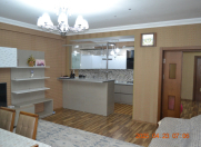 Satılır 4 otaqlı 145 m2 yeni tikili 8 km