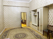 Satılır 4 otaqlı 90 m2 köhnə tikili 8 km